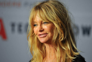 Goldie Hawn is aging gracefully, thank God she is not stretched tight ...