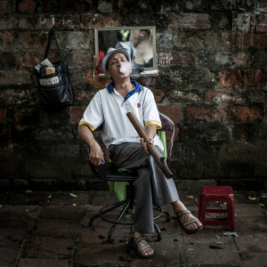 Main street, ventura, ca 93003 book franchise by