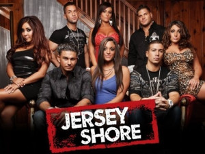 : With Angelina gone, Snooki brings her friend Deena to the Shore ...