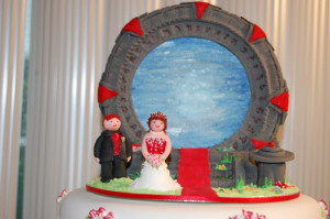 Thread: My Stargate Wedding Cake.