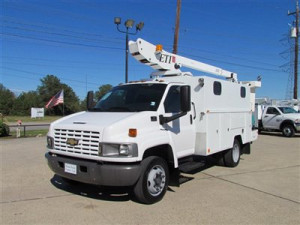 2006 Chevrolet C4500 Bucket Truck Click to see full size photo