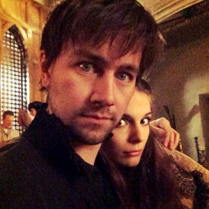 Reign Behind the Scenes - Bash (Torrance Coombs) and Kenna (Caitlin ...
