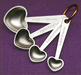 heart quotes measuring spoons