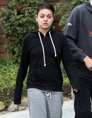 Mila Kunis Looking Tired & Bored Next to Ashton Kutcher