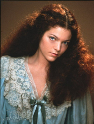 Amy Irving turns 61 today - she was born 9-10 in 1953. Yentl Amy ...