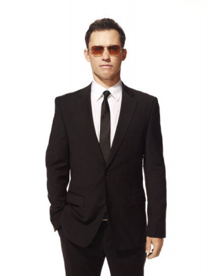 Check out cast photos of Jeffrey Donovan as Michael Westen from the ...