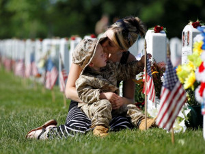 Memorial Day: Fallen warriors honored around USA