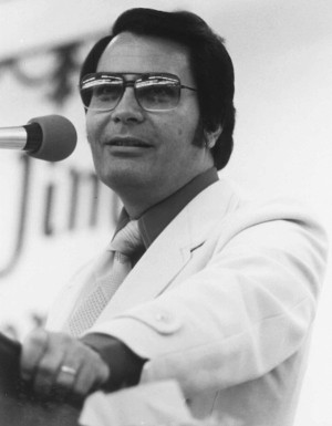 1978, 909 Americans were led to mass murder-suicide by Rev. Jim Jones ...