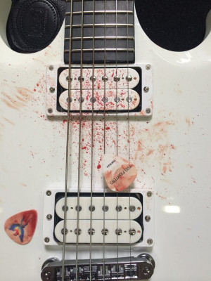 Dave Grohl's guitar after practice. ( i.imgur.com )