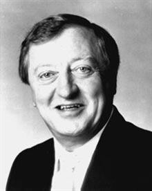 graham kennedy australian entertainer graham cyril kennedy ao was an ...