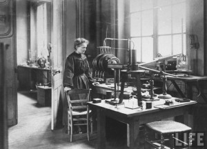 Marie Curie in her laboratory, Paris, France, 1911Marie Skłodowska ...