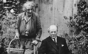 Vita Sackville West in the garden with her husband Harold Nicolson