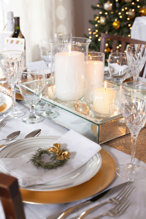 Christmas Dinner Party Setting