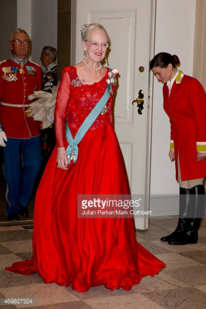 469827324-queen-margrethe-ii-of-denmark-attends-a-gala-gettyimages.jpg ...