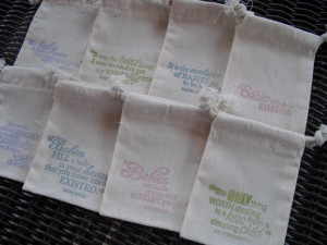 Favor Bags - SET OF 8 Precious Baby Quotes Muslin Baby Shower Favor ...