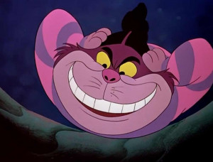Cheshire-Cat-pretending-to-be-the-Queen-of-Hearts