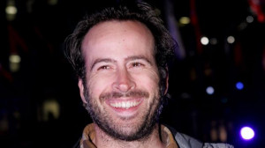 Jason Lee Wife Gives Birth Son