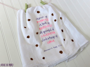 Fingerprint Tea Towel for the Mom Who Bakes {A Mother’s Day Craft ...