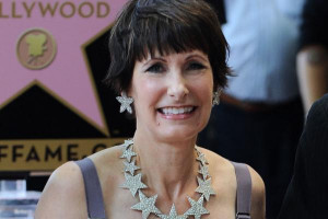 Gale Anne Hurd and Natalie Chaidez working on Syfy series 'Hunters ...