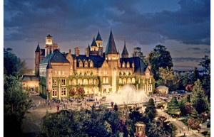 great gatsby movie set design - jay gatsby mansion exterior.jpg