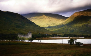 Castle-Clouds-Scotland-Scottish-Poetry.jpg