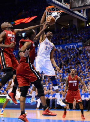 Dunk of the night: Kevin Durant posterizes Chris Bosh [video]