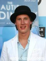 Brief about John Robinson: By info that we know John Robinson was born ...