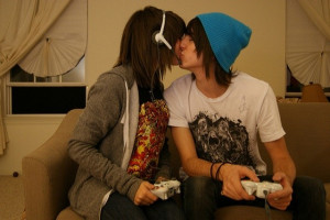 emo, boy, kiss, emo, girl, hot, kissing, eachother, dressing, style