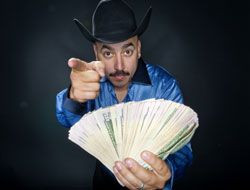 Lupillo Rivera le hizo la competencia al Gordo de Molina dando chismes