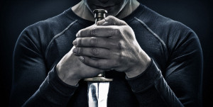 General_Janene_sword_down_SLIDE-1000x504