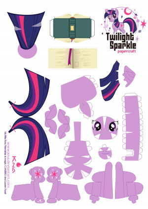 Twilight Sparkle Papercraft by Kna