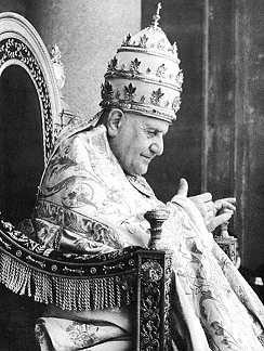 Pontifex Maximus John XXIII wearing the tiara of Pope Pius XI