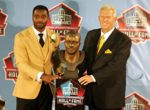 Curtis Martin in the Hall of fame!