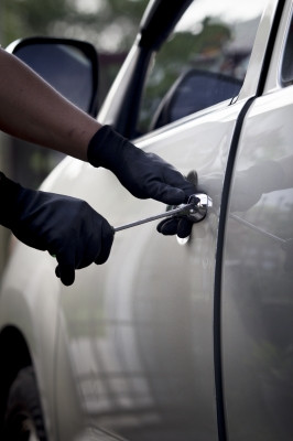 Protecting Your Vehicle from Car Theft in High-Risk Summer Months
