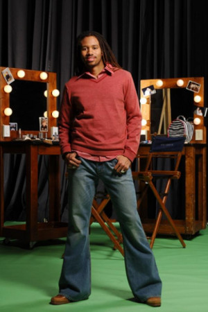 Photos Gallery of Anwar Robinson Pictures 6