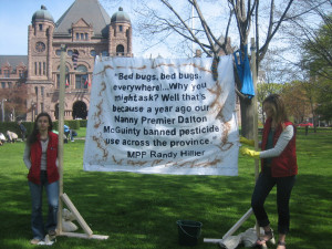 Airing Dirty Laundry for All to See