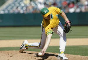 Why Do Some Pitchers Throw Submarine Style? Why Don't More?