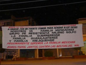 Todos Estos Letreros En Donde Se Afirma Que La Familia Ha