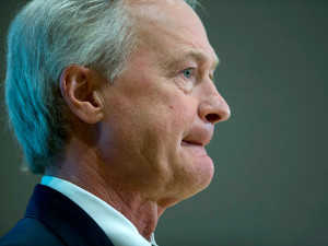 Lincoln Chafee says as president he would consider negotiating with ...