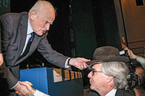 Peter Munk Pictures