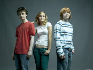 ... Radcliffe, Emma Watson, Rupert Grint, celebrities, girls 1600x1200