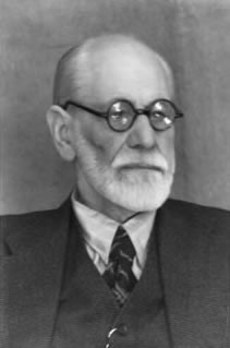 Welcome to our Freud Dream Interpretation page.
