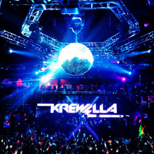 Krewella last night at Club X in SF ( i.imgur.com )