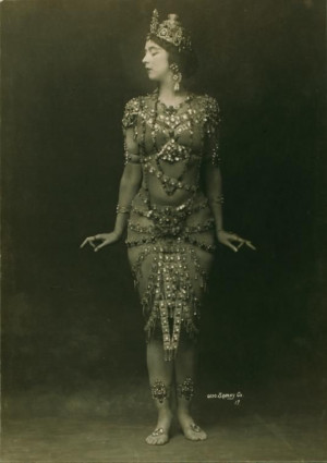 Ruth St. Denis in Rhada 1908