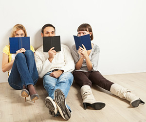 How To Love Being The Third Wheel