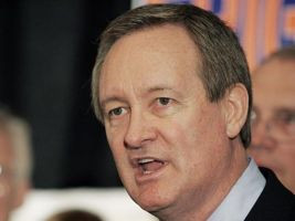 FILE** U.S. Sen. Mike Crapo, Idaho Republican, gives his victory ...
