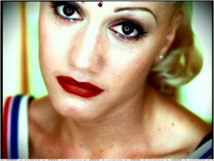No Doubt Makeup Series: Just A Girl Music Video, Gwen Stefani Look