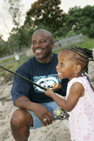 dad-and-daughter-fishing-young-girl-learns-to-fish1.jpg