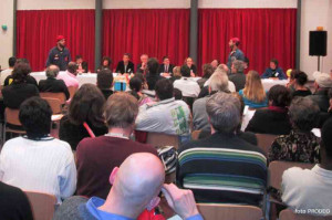 Delft, Aart van der Leeuwlaan 4, Wijkcentrum de Vleugel, afgelopen ...