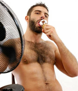 ... wuv u i like ice apparently eating ice cream can be very sexy as well